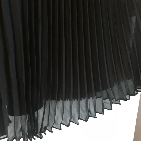 NEW JONES NY 100% SILK HALTER MIDI DRESS BLACK SIZE 8 - Picture 6 of 11